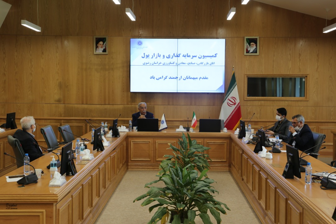 سیاست زدگی اقتصاد، مانع از اصلاح نظام بانکی است سیاست زدگی اقتصاد، مانع از اصلاح نظام بانکی است